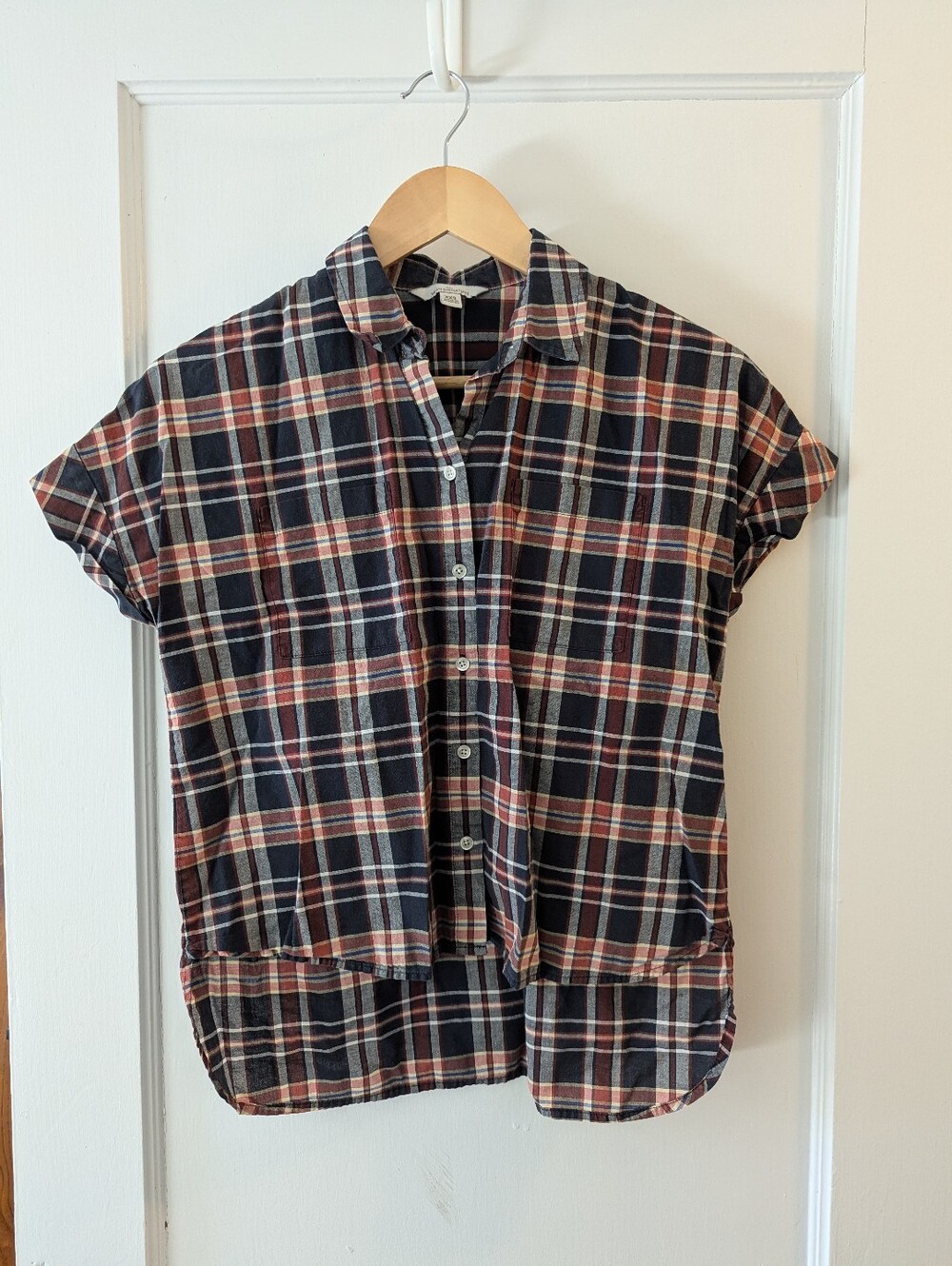 L.L. Bean Short-Sleeve Plaid Button-Up Shirt in Black and Rust XXS